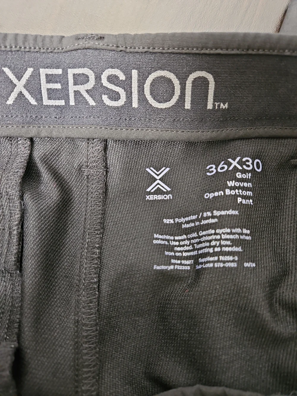 Xersion Men's Black Golf Woven Open Bottom Pants Size 36x30